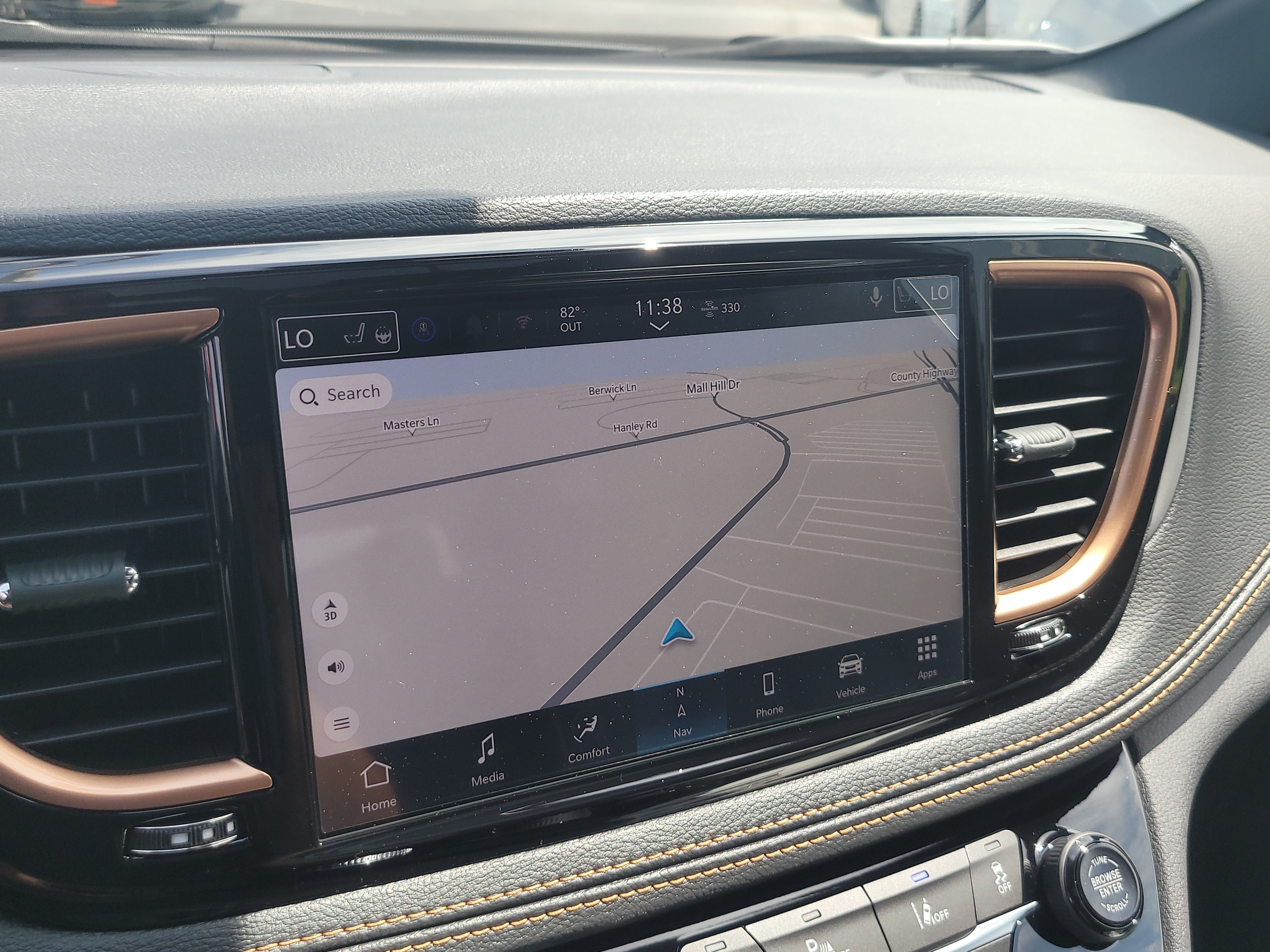 New 2027 Chrysler Pacifica Pinnacle w/ Theater Group FWD image 19