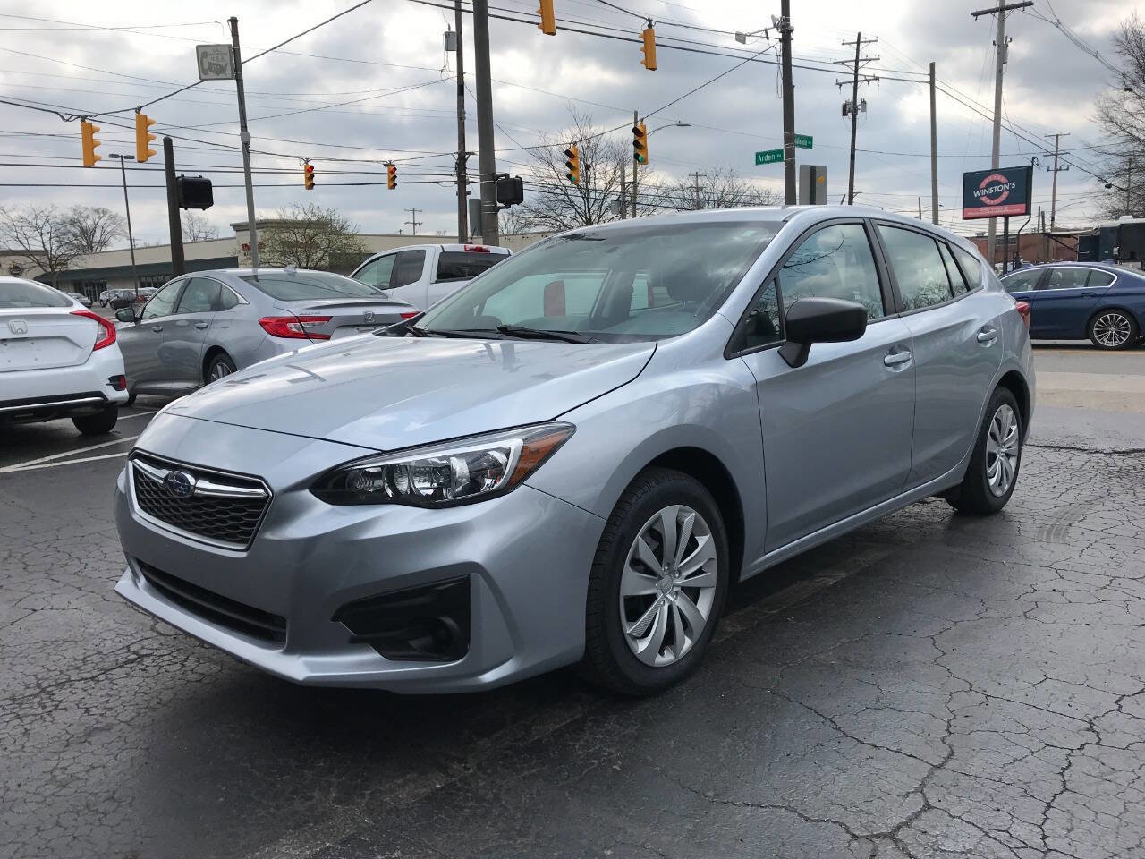 Used 2019 Subaru Impreza 2.0i w/ Eyesight image 4
