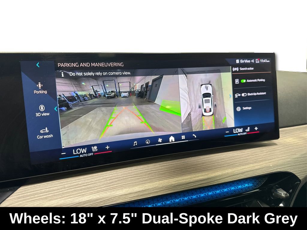 Used 2025 BMW 330i xDrive Sedan image 24