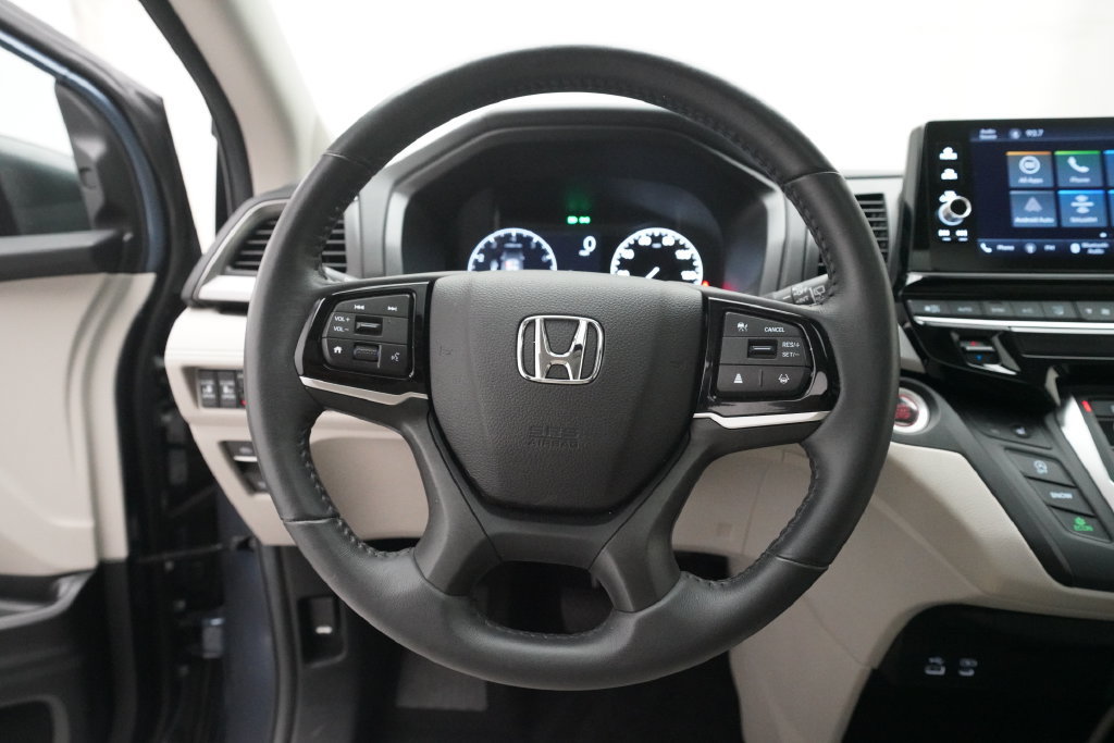 Certified 2025 Honda Odyssey EX-L image 4