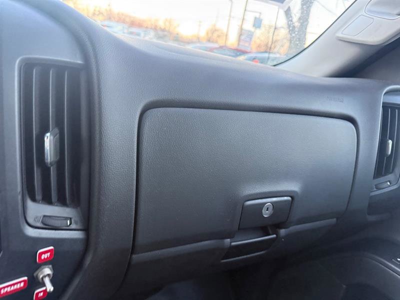 Used 2015 Chevrolet Silverado 1500 W/T w/ Trailering Package image 23