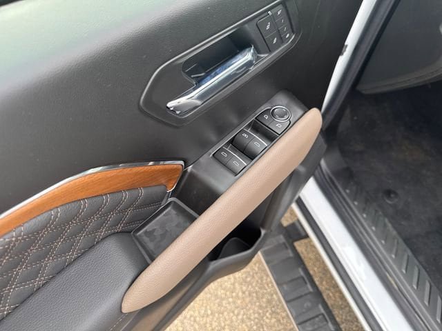 New 2026 GMC Canyon Denali AWD/4WD image 11
