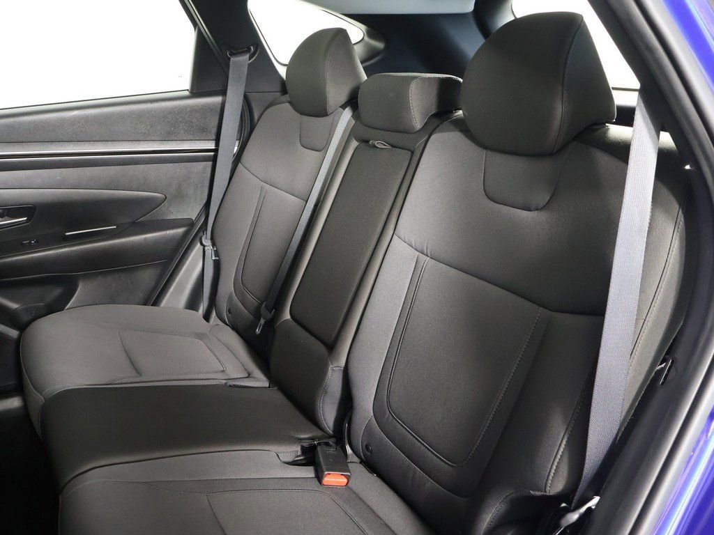 Used 2022 Hyundai Tucson SE image 27