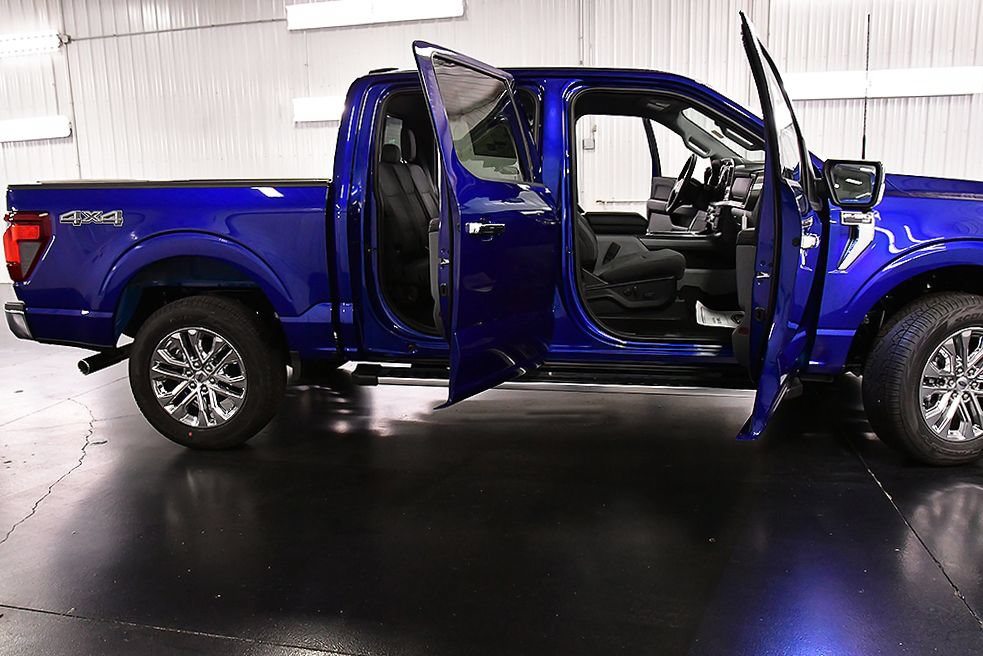 New 2026 Ford F150 XLT w/ Equipment Group 302A MID AWD/4WD image 30