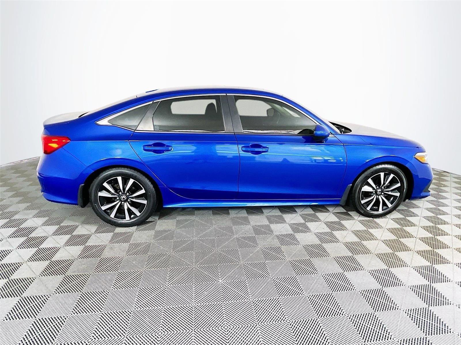 Used 2022 Honda Civic EX image 12