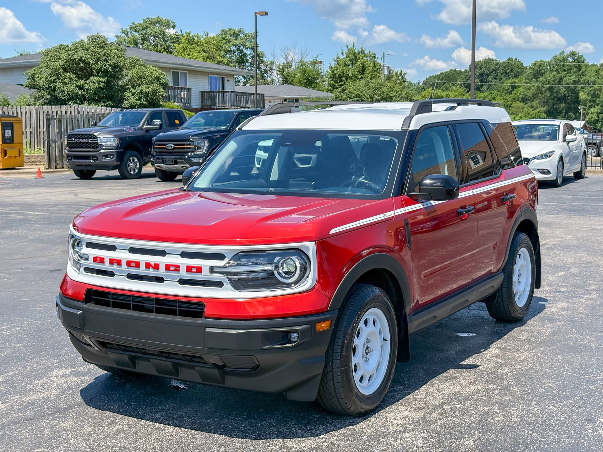 Used 2023 Ford Bronco Sport Heritage w/ Heritage Convenience Package AWD/4WD image 5