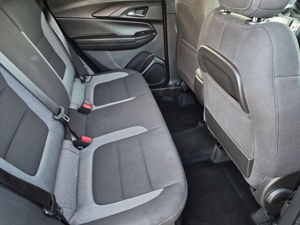 Used 2026 Chevrolet TrailBlazer LT AWD/4WD image 30