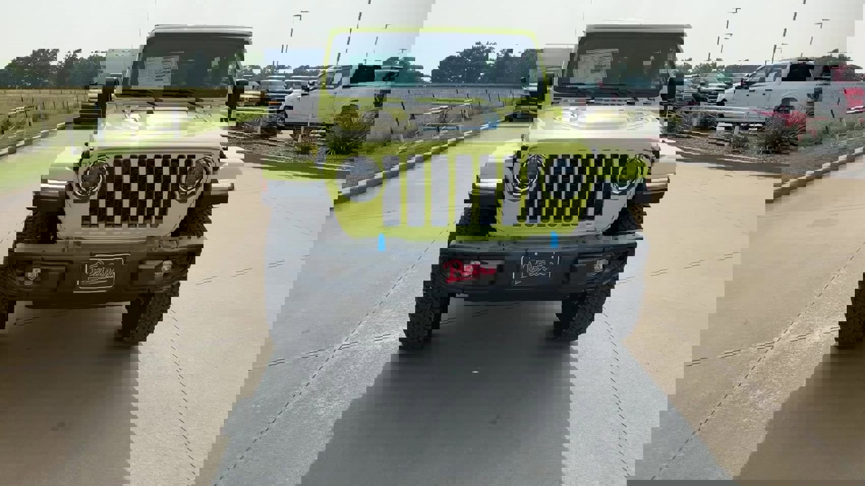 New 2023 Jeep Wrangler Unlimited Rubicon 4xe w/ Steel Bumper Group image 3