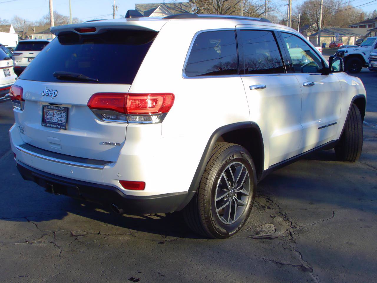 Used 2018 Jeep Grand Cherokee Limited w/ Trailer Tow Group IV image 2
