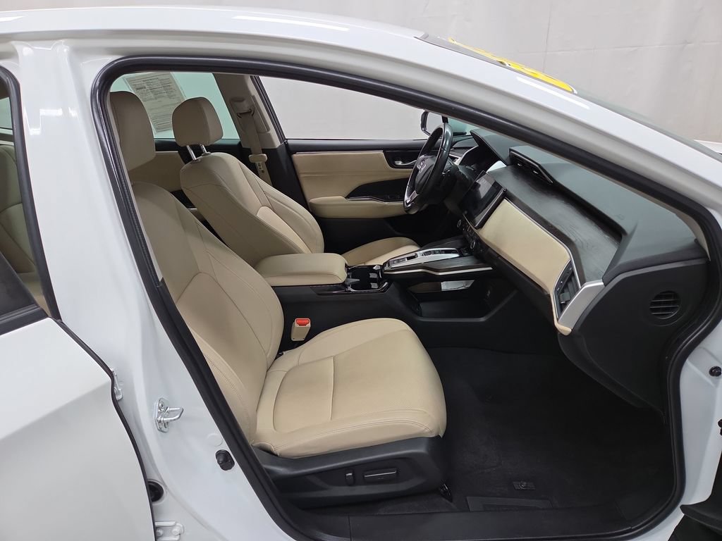 Used 2018 Honda Clarity Touring image 10