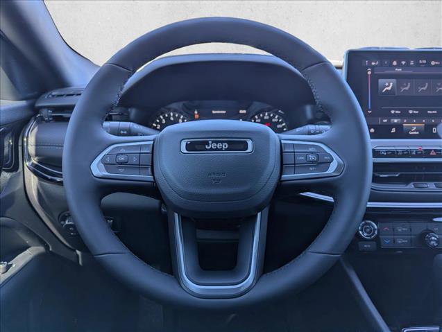 New 2026 Jeep Compass Latitude image 15