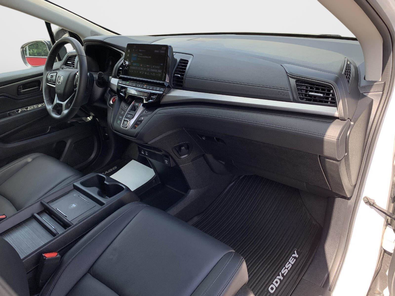 Certified 2026 Honda Odyssey EX-L image 38
