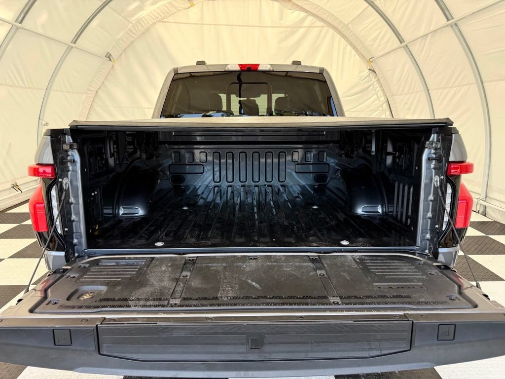 Used 2023 Ford F150 Lightning Lariat AWD/4WD image 4