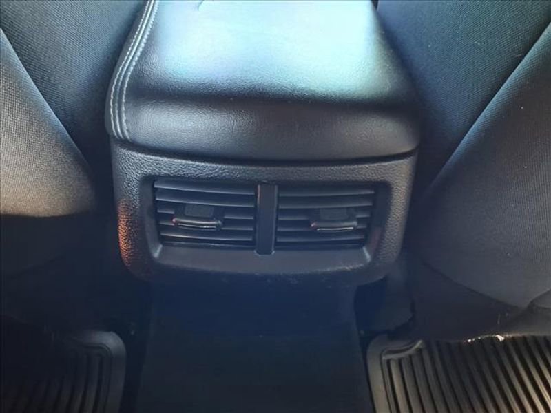 Used 2023 Dodge Challenger SXT w/ Blacktop Package image 24