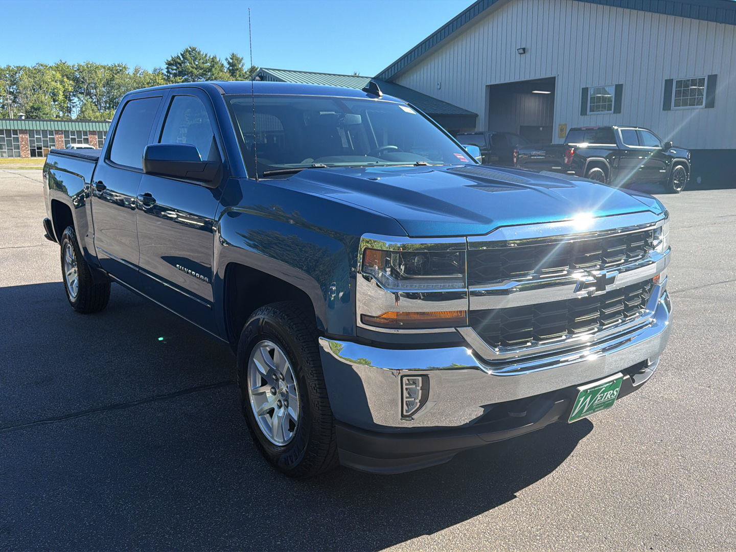 Certified 2018 Chevrolet Silverado 1500 LT w/ All Star Edition AWD/4WD image 7