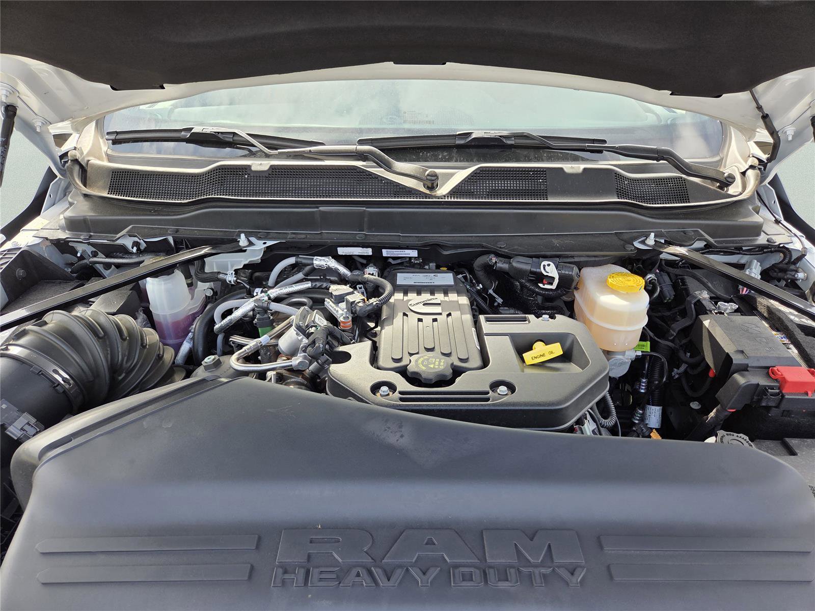 New 2025 RAM 2500 Tradesman image 32