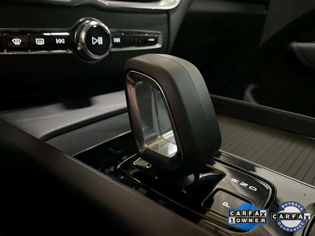 Used 2025 Volvo XC60 B5 Core image 52