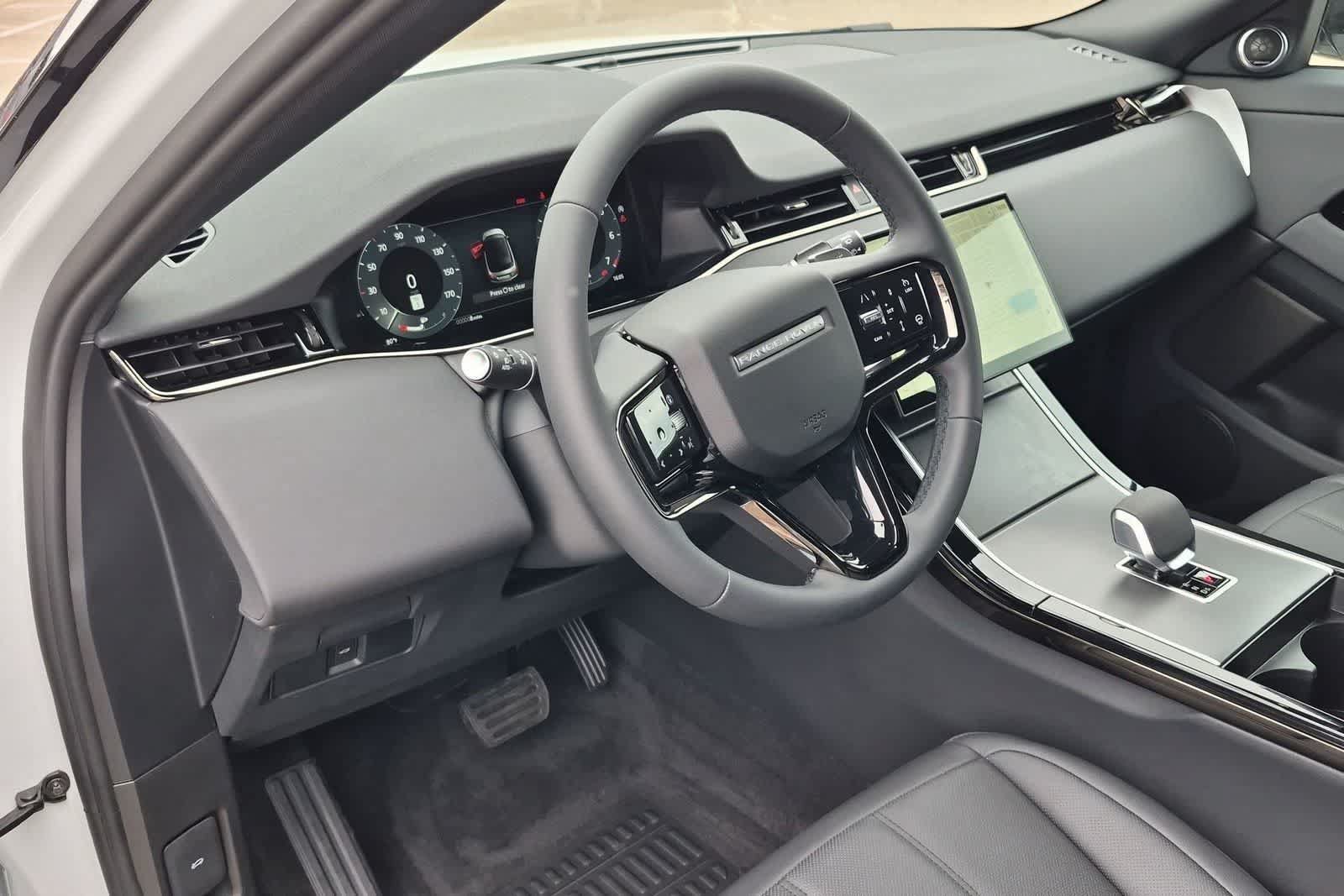 New 2026 Land Rover Range Rover Evoque S AWD/4WD image 2