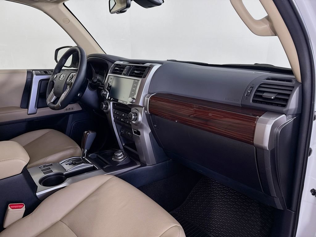 Used 2024 Toyota 4Runner Limited image 31