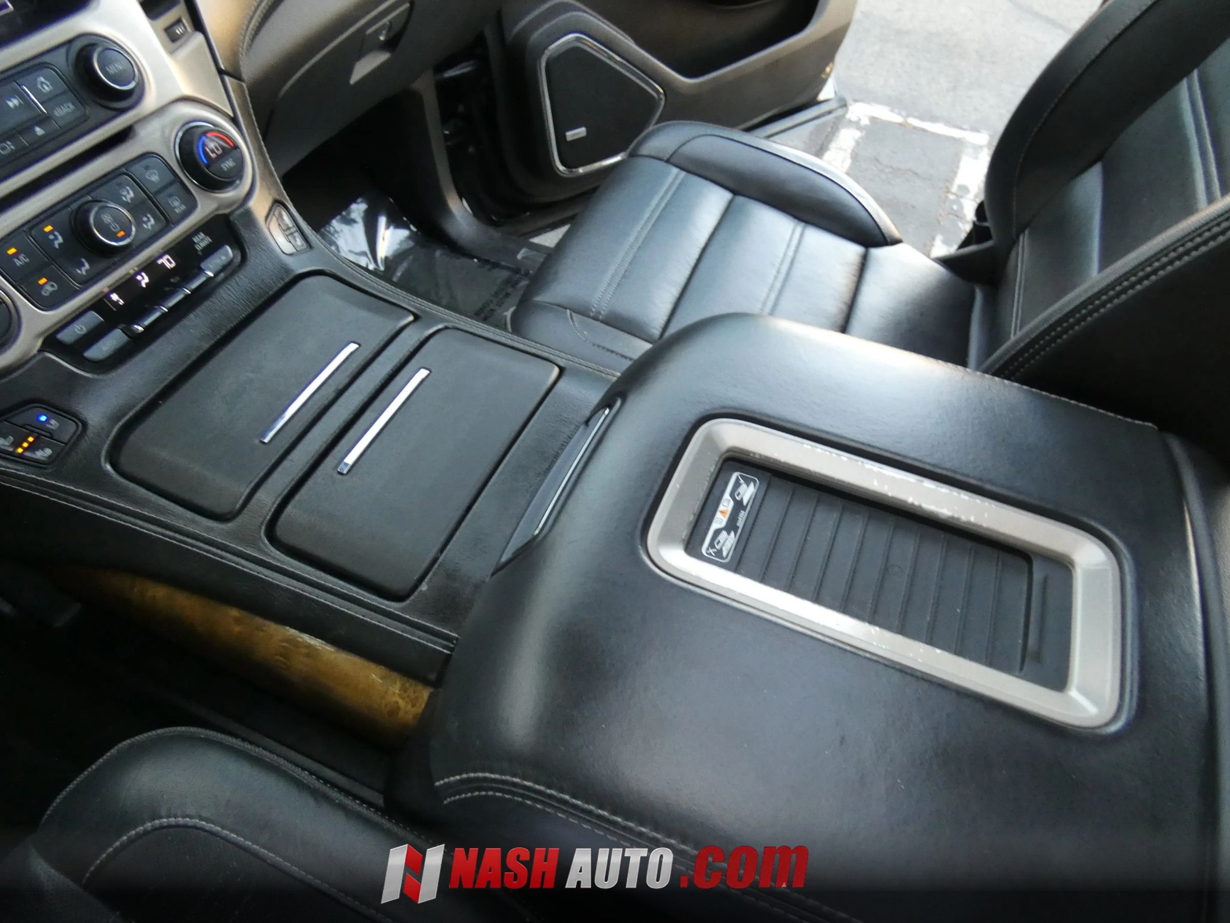 Used 2017 GMC Yukon Denali w/ Open Road Package RWD image 69