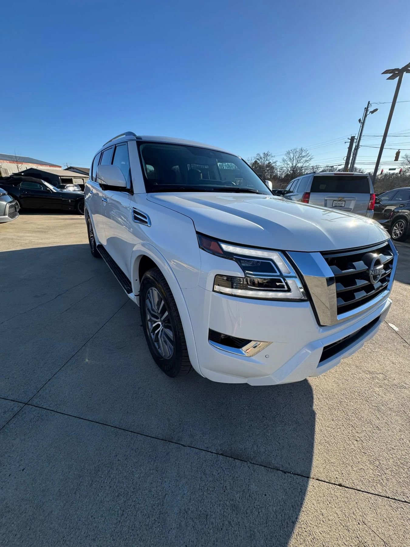 Used 2024 Nissan Armada SL w/ Captain's Chairs Package image 48