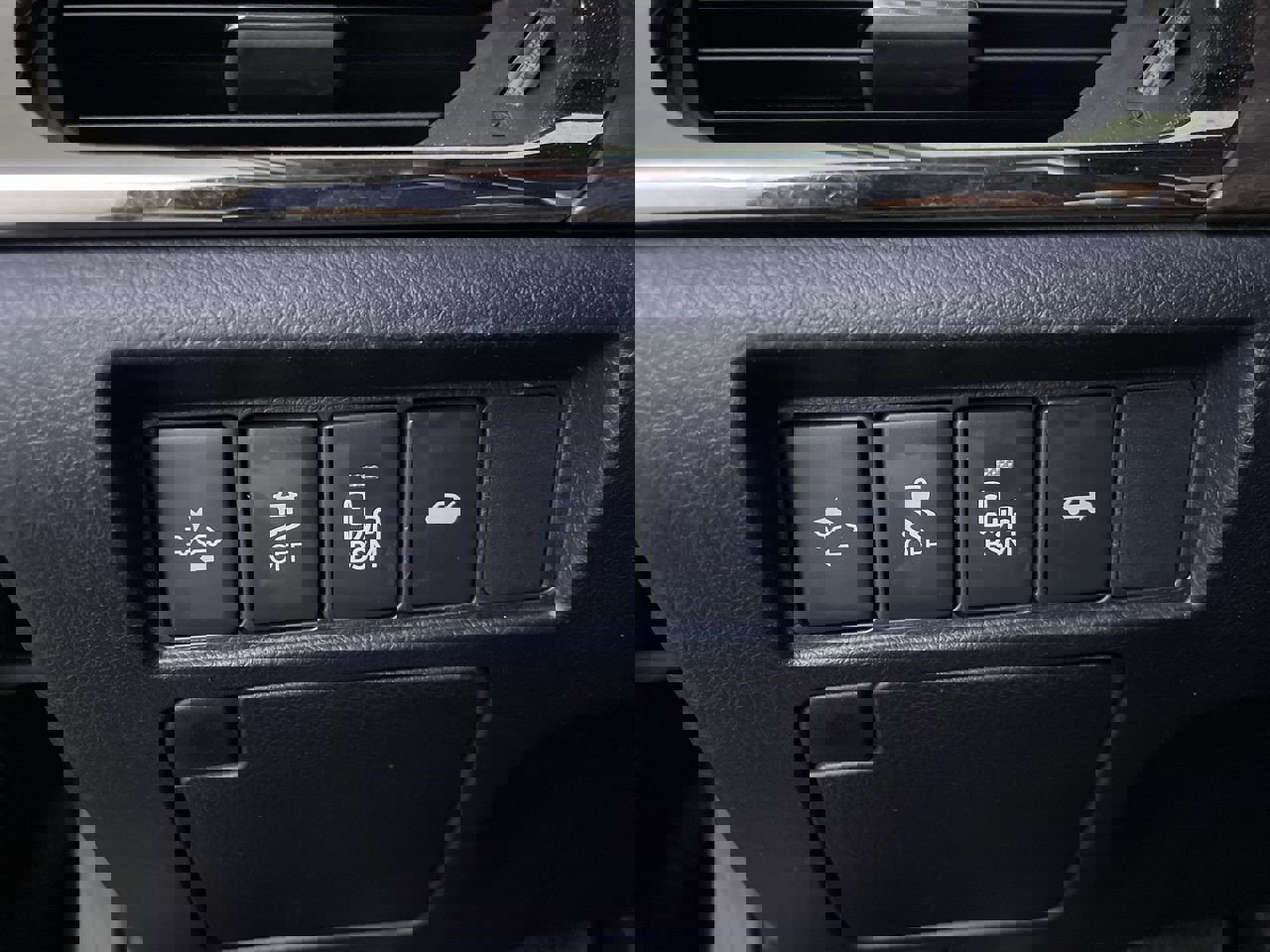 Used 2017 Toyota Avalon XLE Premium w/ All Weather Liner Package image 24