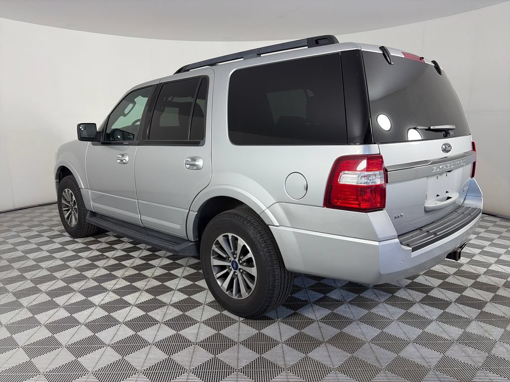 Used 2017 Ford Expedition XLT AWD/4WD image 5