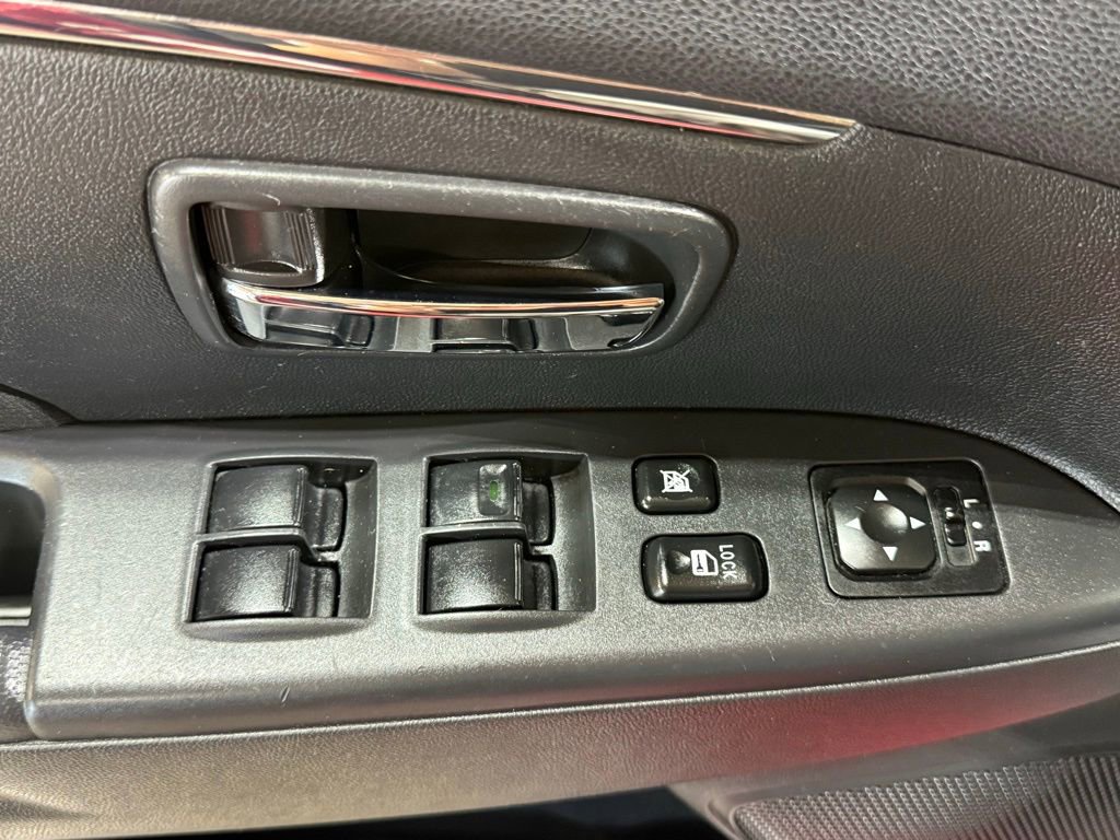 Used 2017 Mitsubishi Outlander Sport SE image 29