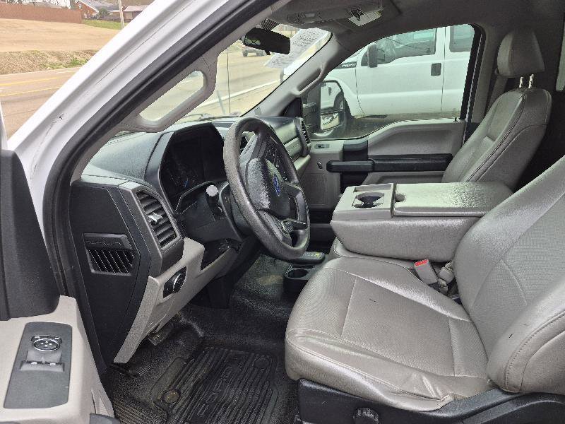 Used 2017 Ford F250 XL w/ Power Equipment Group RWD image 4
