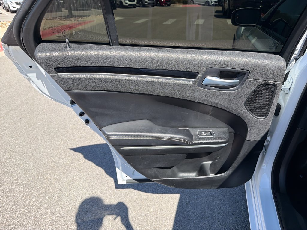 Used 2022 Chrysler 300 S RWD image 29