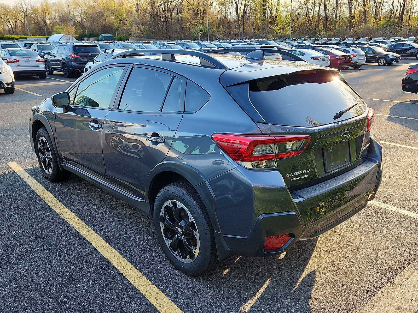 Used 2022 Subaru Crosstrek 2.0i Premium w/ Moonroof Package image 4