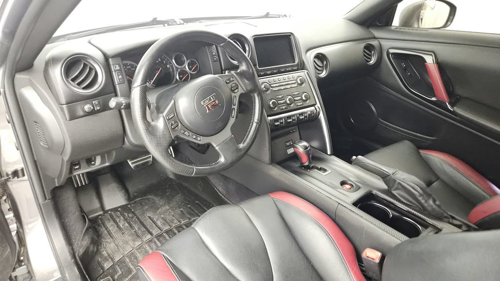 Used 2012 Nissan GT-R Black Edition AWD/4WD image 27
