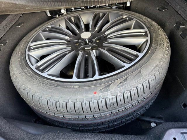 Used 2021 Land Rover Range Rover SV Autobiography Dynamic AWD/4WD image 48