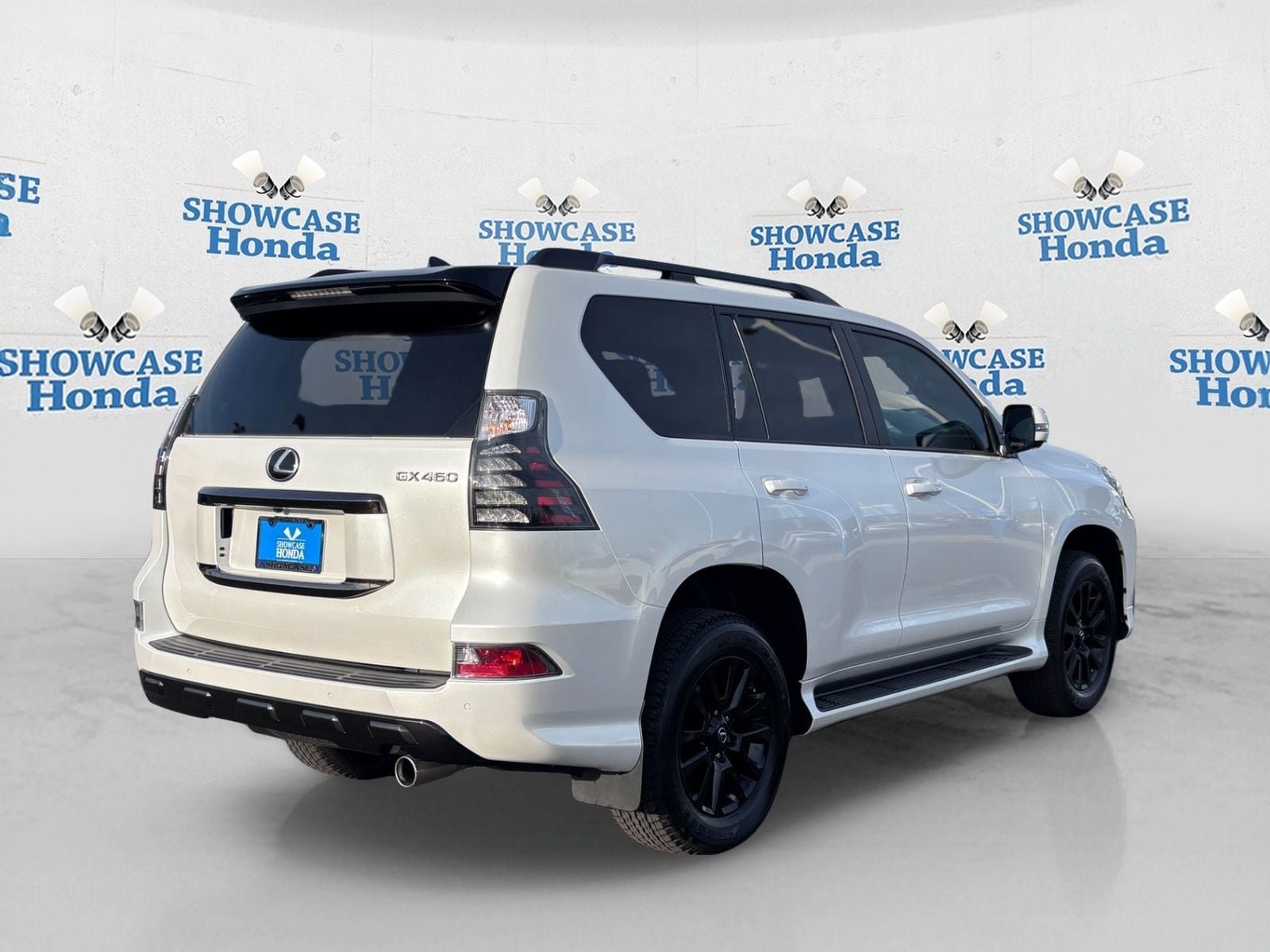 Used 2023 Lexus GX 460 w/ Black Line Special Edition AWD/4WD image 8