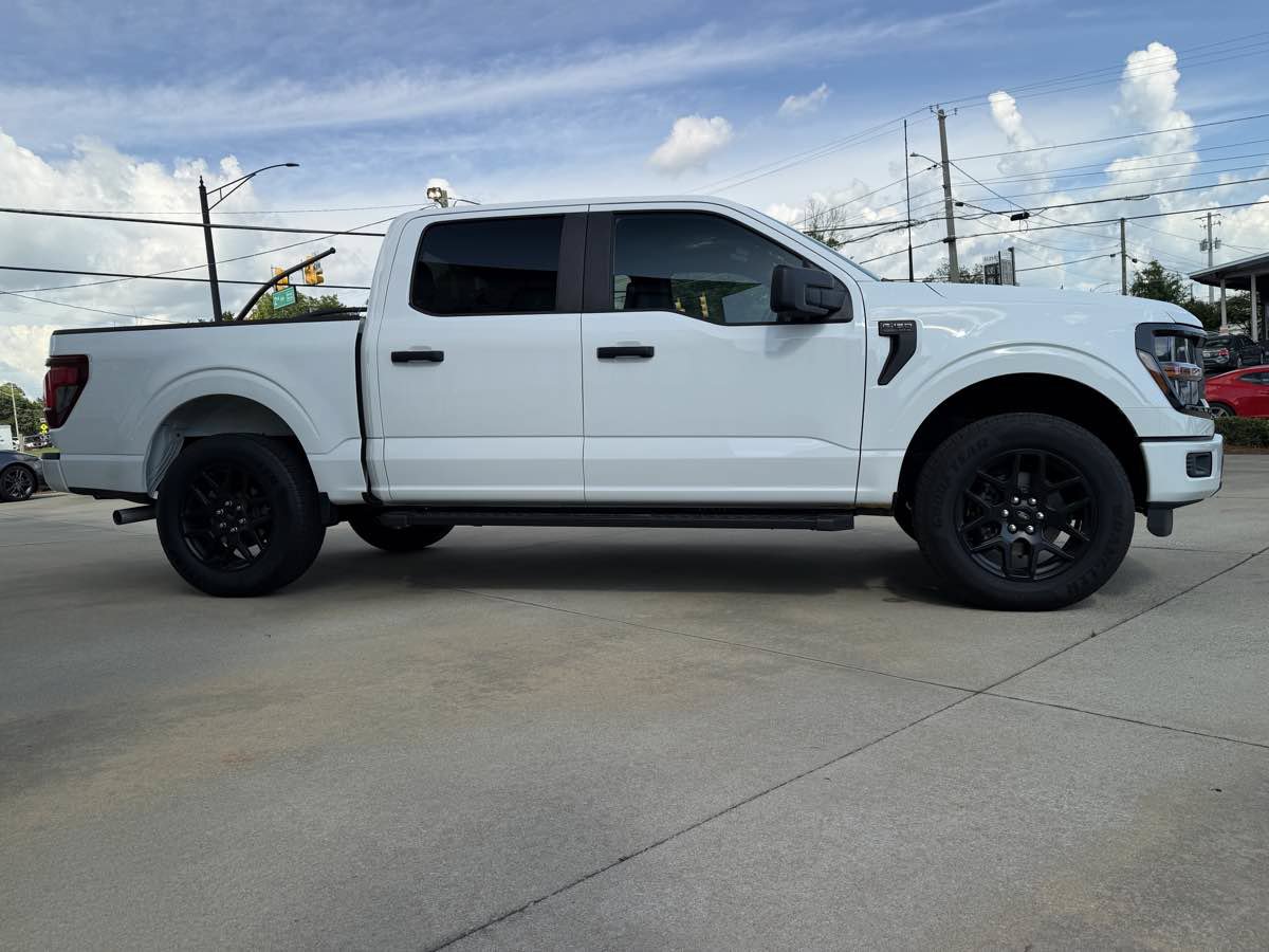 Used 2024 Ford F150 STX w/ STX Black Appearance Package RWD image 6