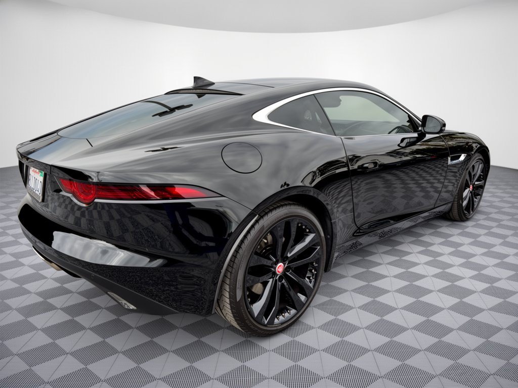 Used 2020 Jaguar F-TYPE Coupe RWD image 8