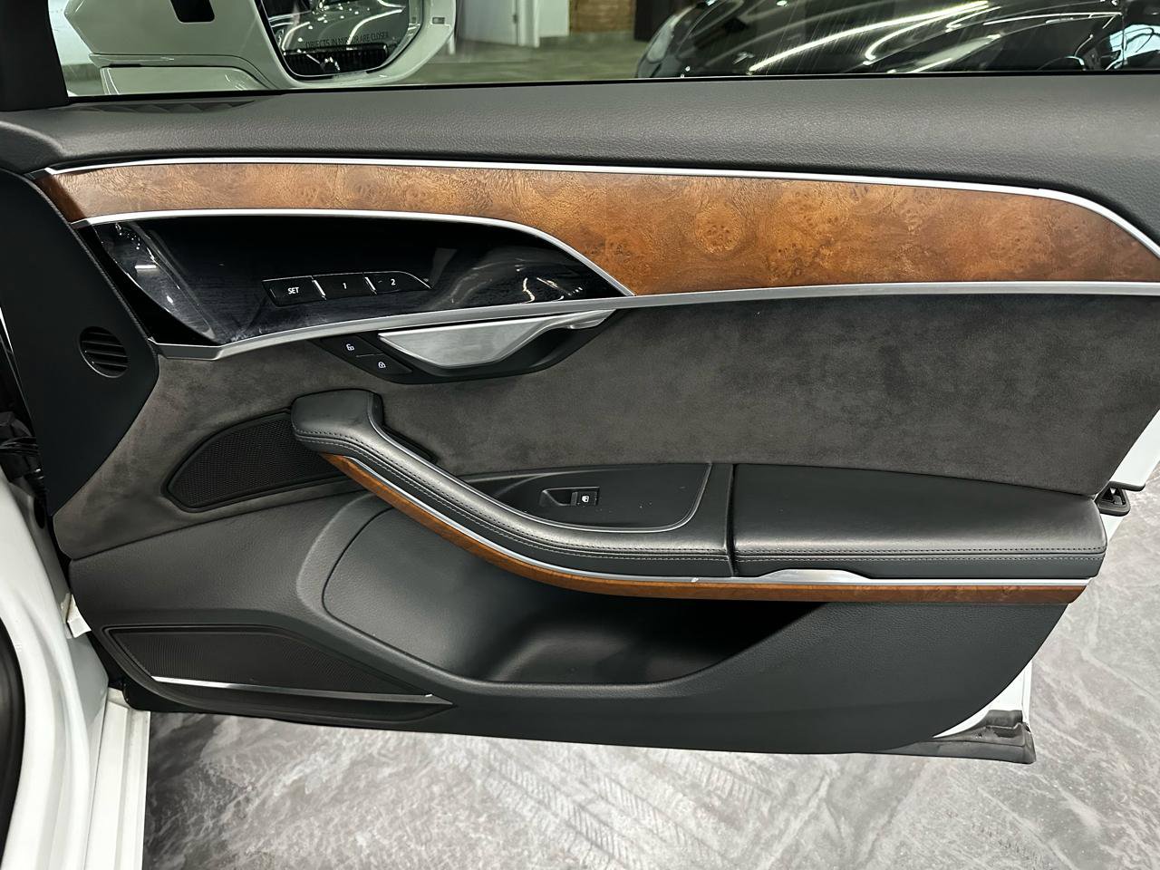 Used 2019 Audi A8 L 3.0T w/ Executive Package image 14