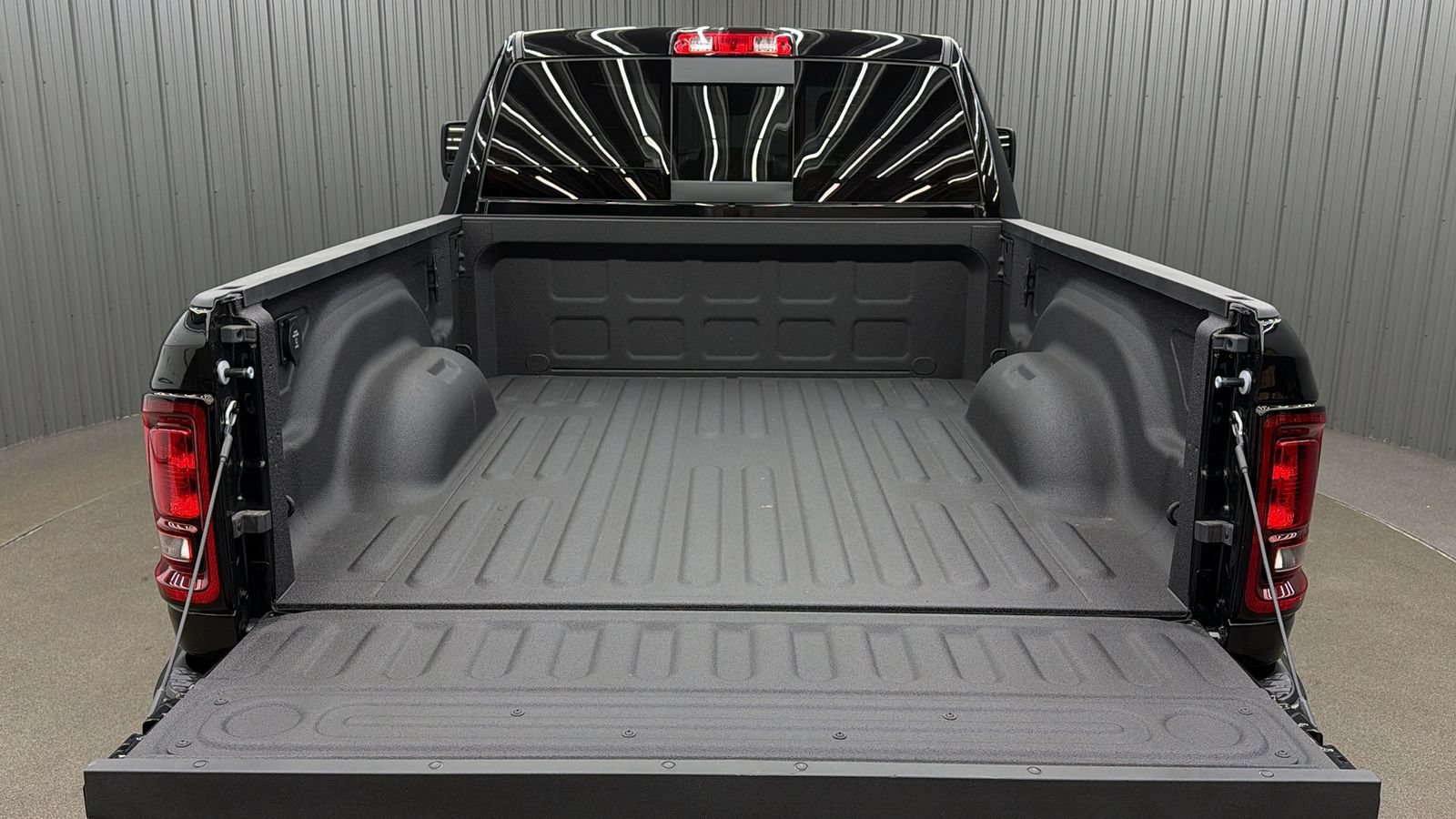 Used 2026 RAM 2500 Warlock AWD/4WD image 17