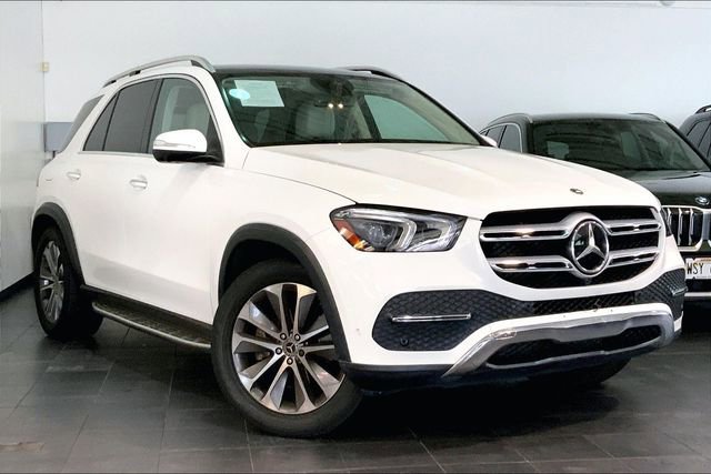 Used 2022 Mercedes-Benz GLE 350 4MATIC image 2
