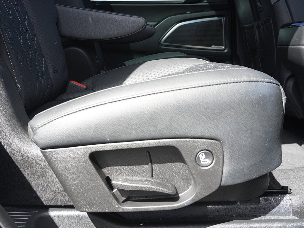 Used 2024 Kia Telluride SX X-Line AWD/4WD image 40