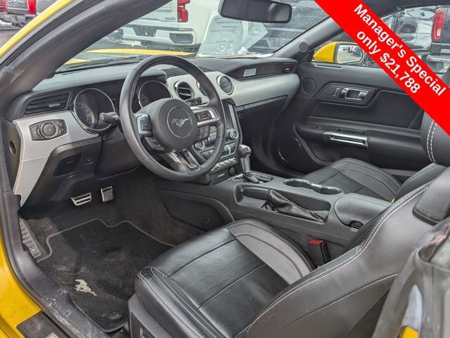 Used 2017 Ford Mustang Premium w/ Equipment Group 201A image 10