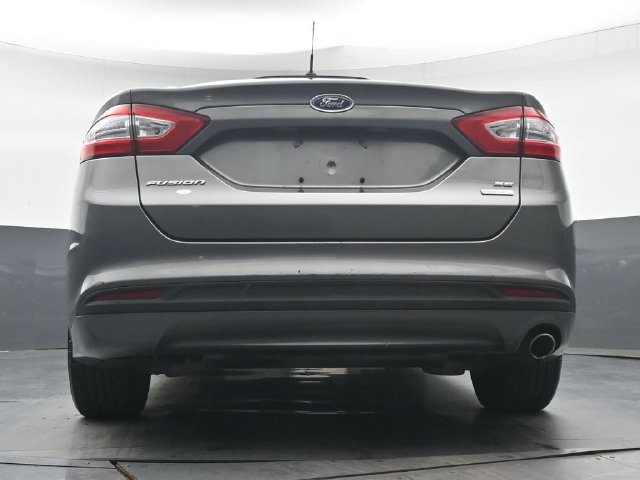 Used 2014 Ford Fusion SE w/ Equipment Group 202A FWD image 25