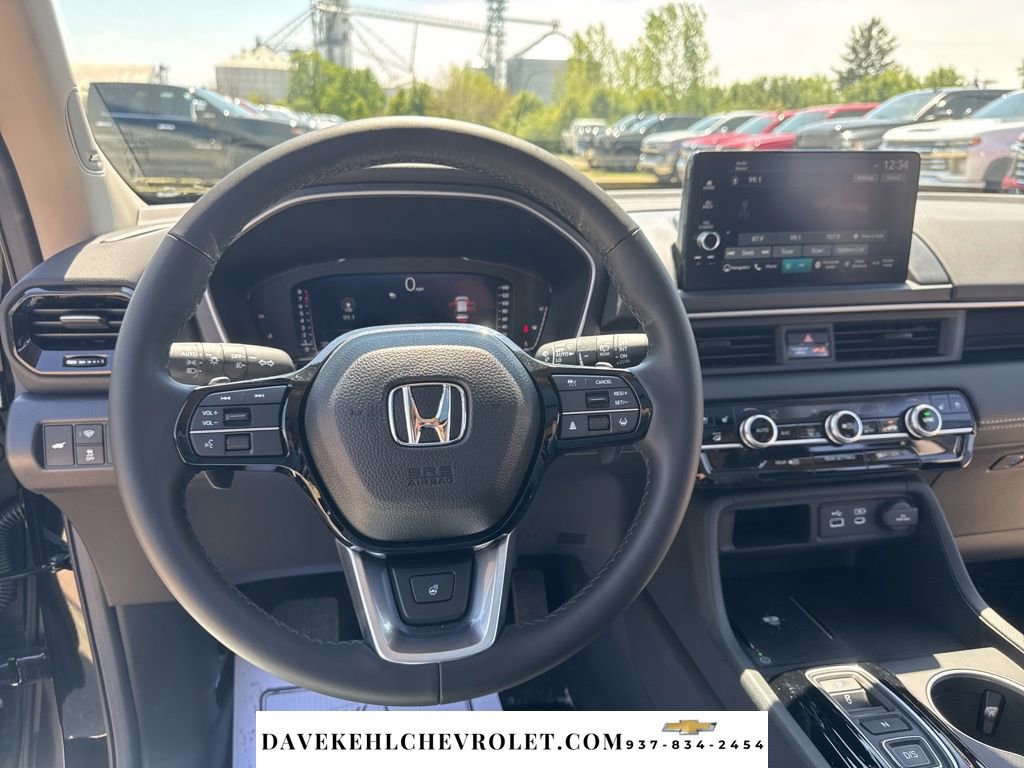 Used 2025 Honda Pilot Elite image 66