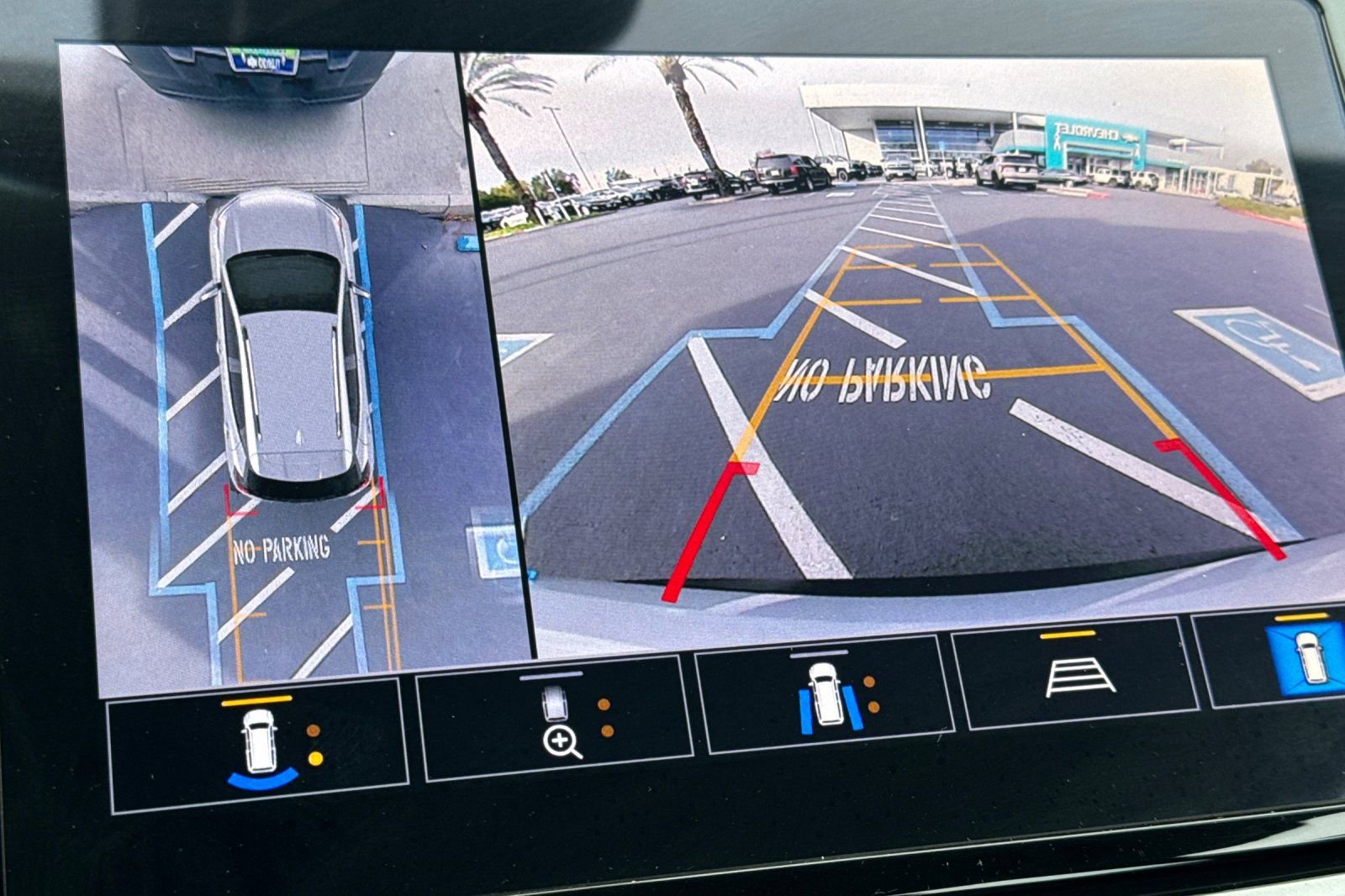 Used 2022 Chevrolet Bolt EUV Premier w/ Super Cruise Package image 20