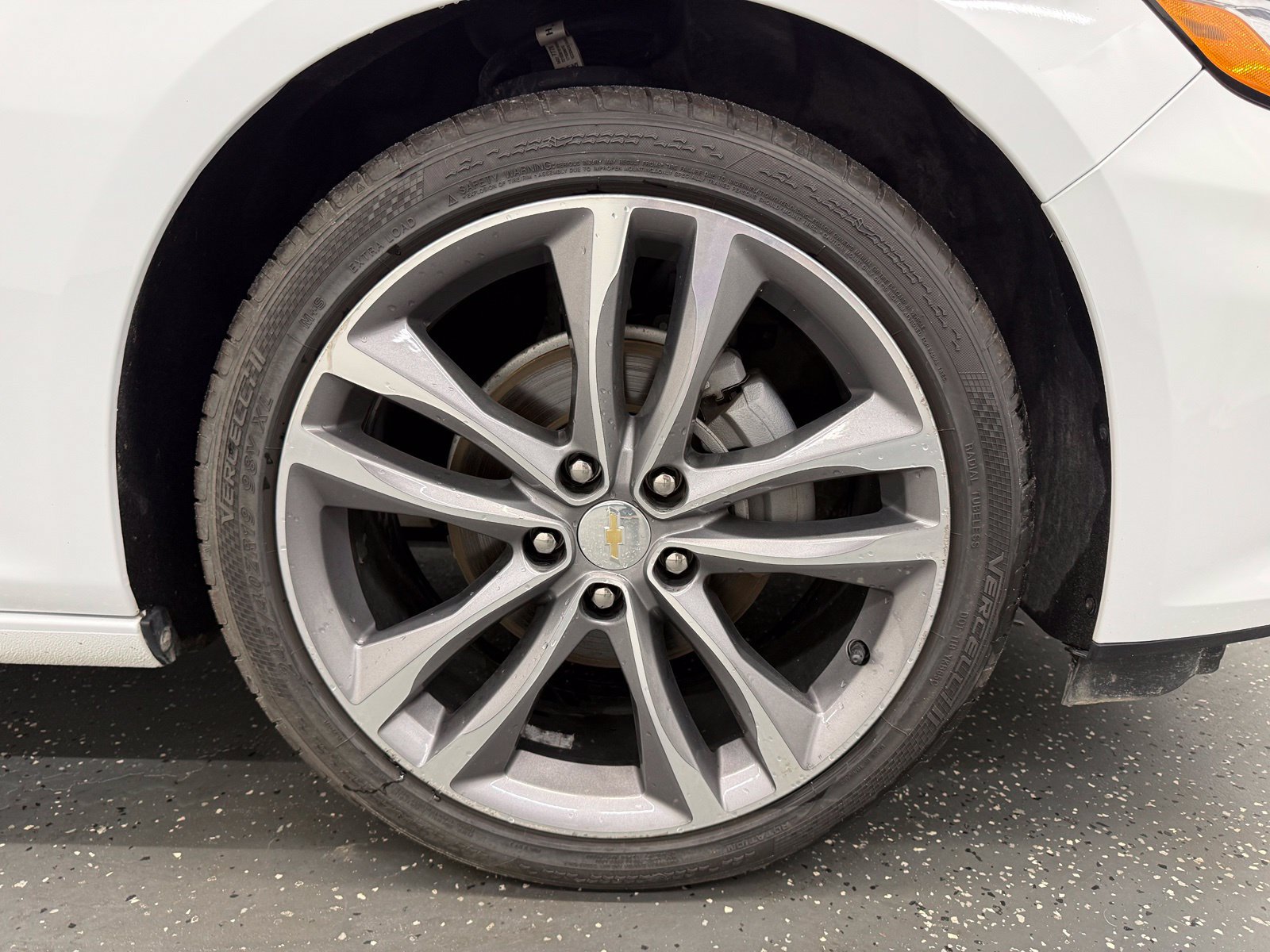 Used 2024 Chevrolet Malibu LT FWD image 21