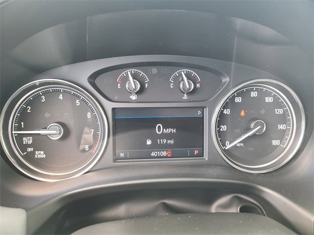 Used 2024 Buick Enclave Essence w/ Technology Package image 28