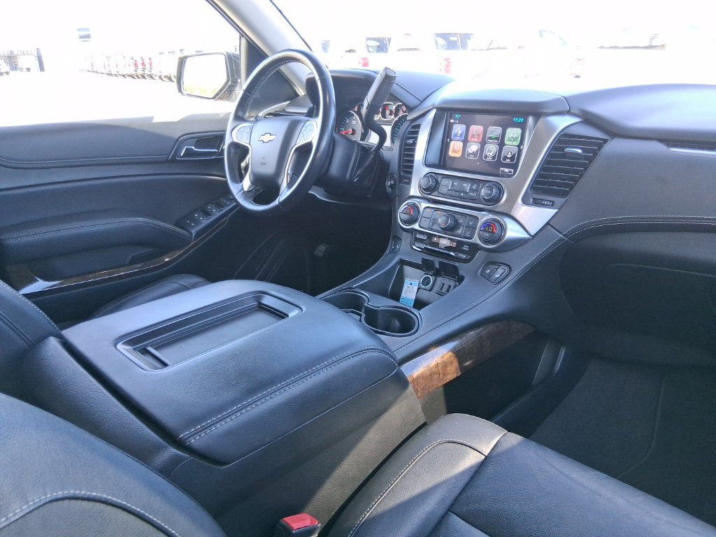 Used 2019 Chevrolet Tahoe LT w/ LT Signature Package AWD/4WD image 15
