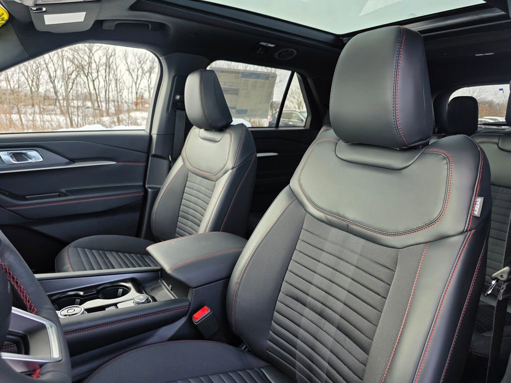 New 2026 Ford Explorer ST-Line w/ ST-Line Street Pack AWD/4WD image 19