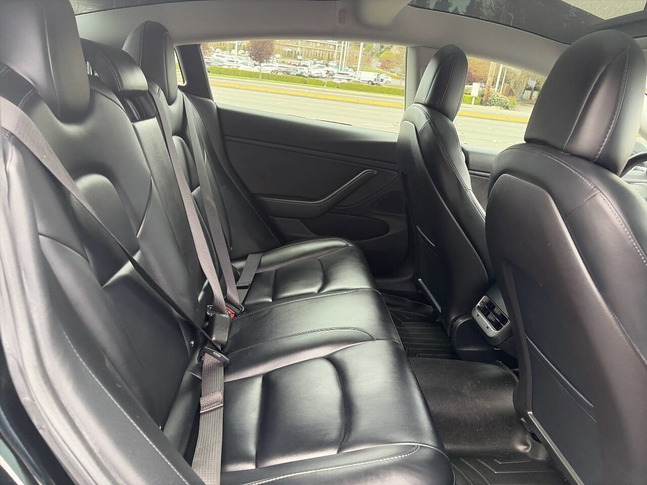 Used 2018 Tesla Model 3 Long Range RWD image 20