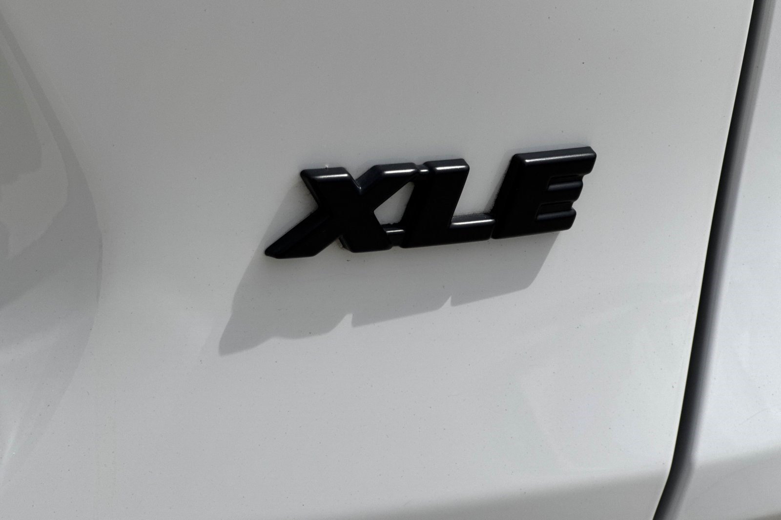 Used 2024 Toyota RAV4 XLE w/ Convenience Package FWD image 31